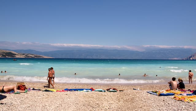 Vela Plaža beach in Baška