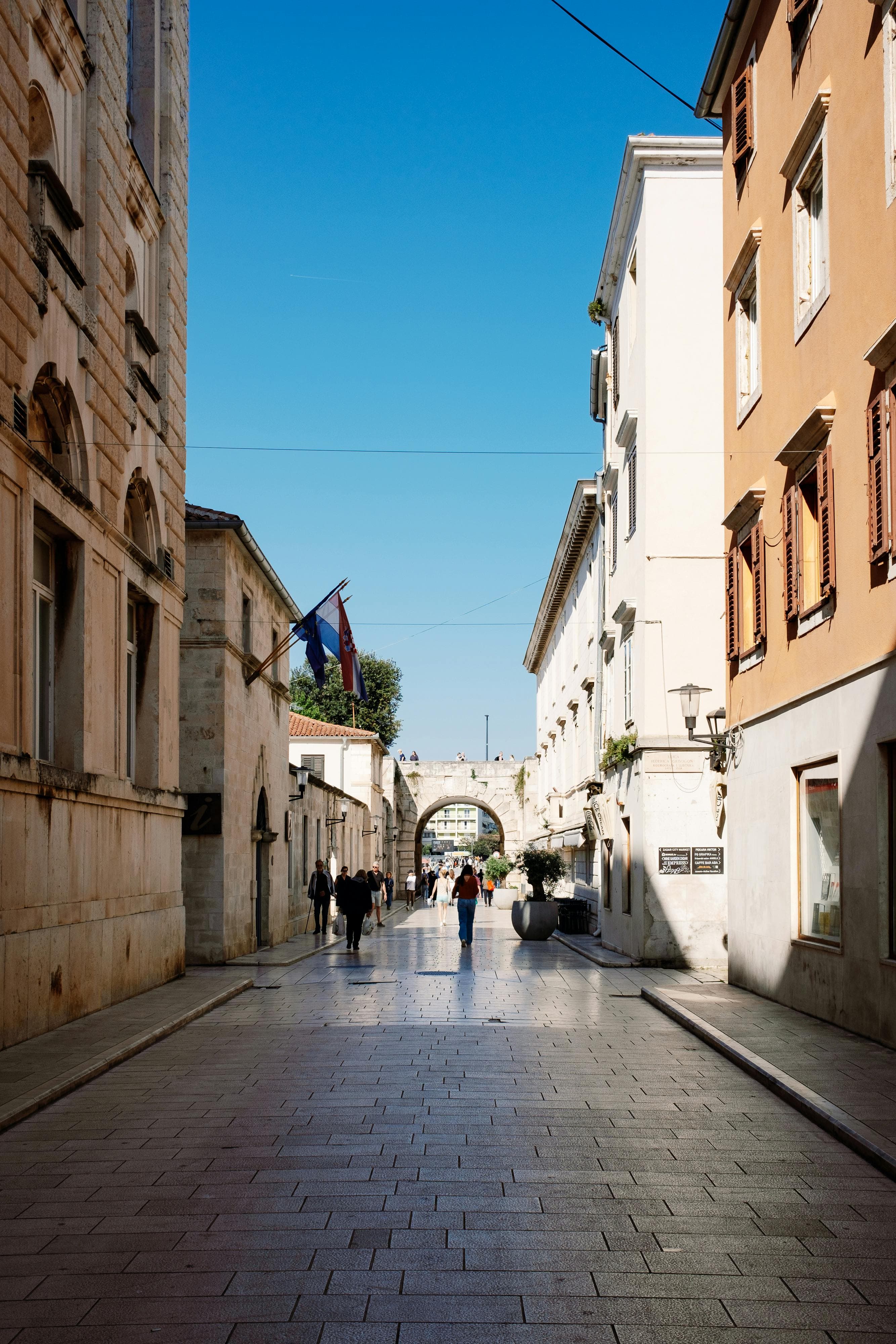 Dining in Zadar old town with stone streets and harbourside restaurants